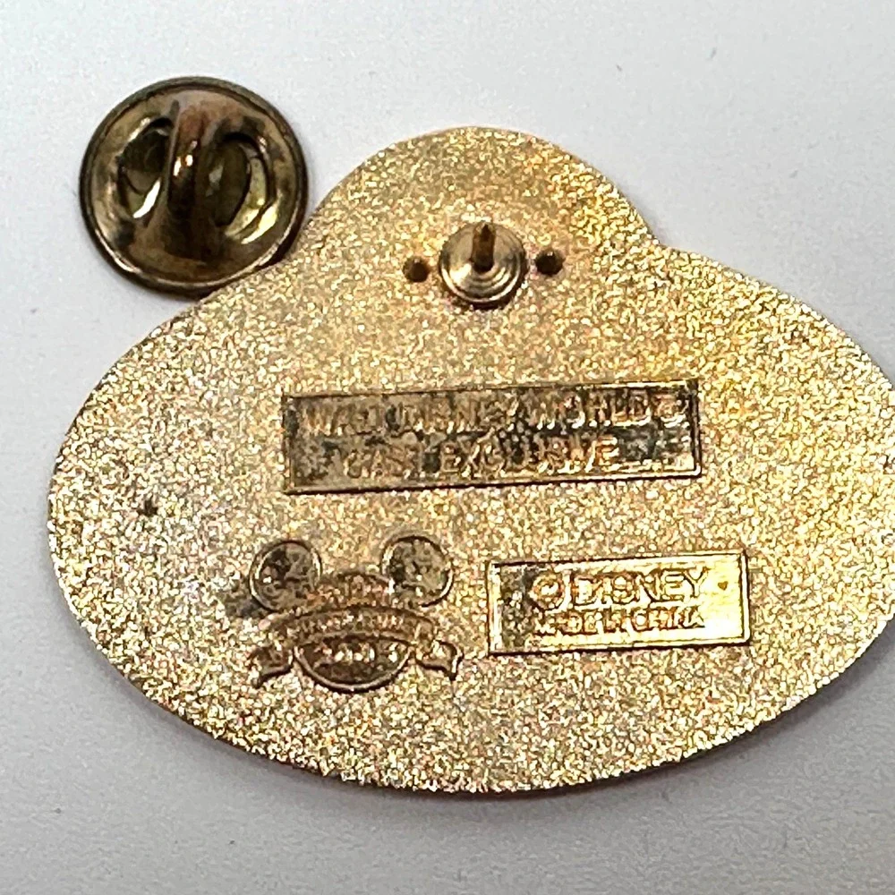 Disney Pin WDW Cast Exclusive‎ 2005 Mickey Happiest Celebration On Earth PP38952